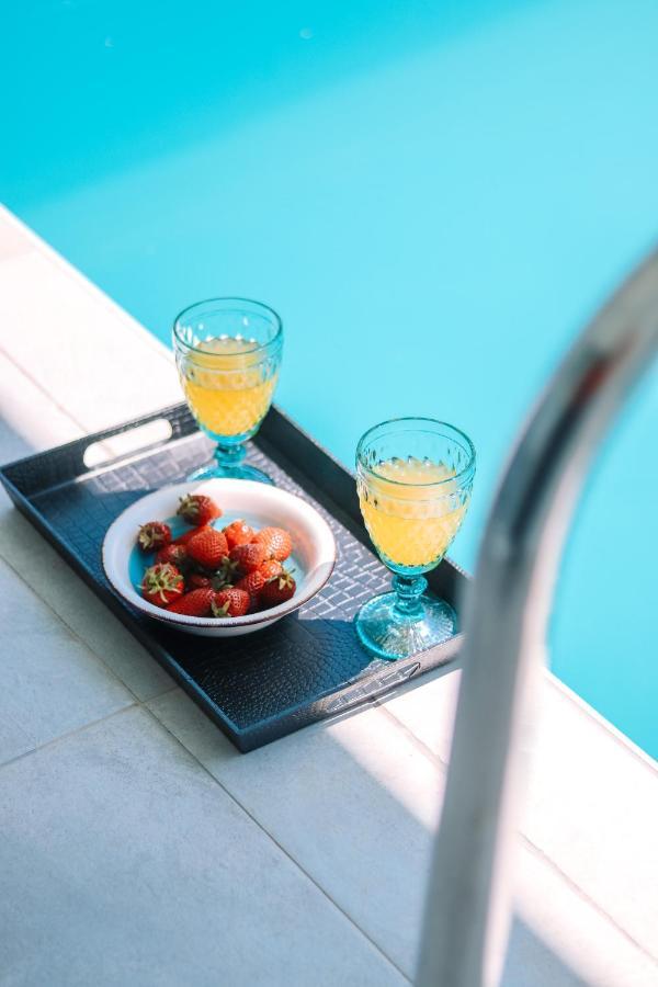 Sithon Diamond Suites 1 นิกิติ ภายนอก รูปภาพ