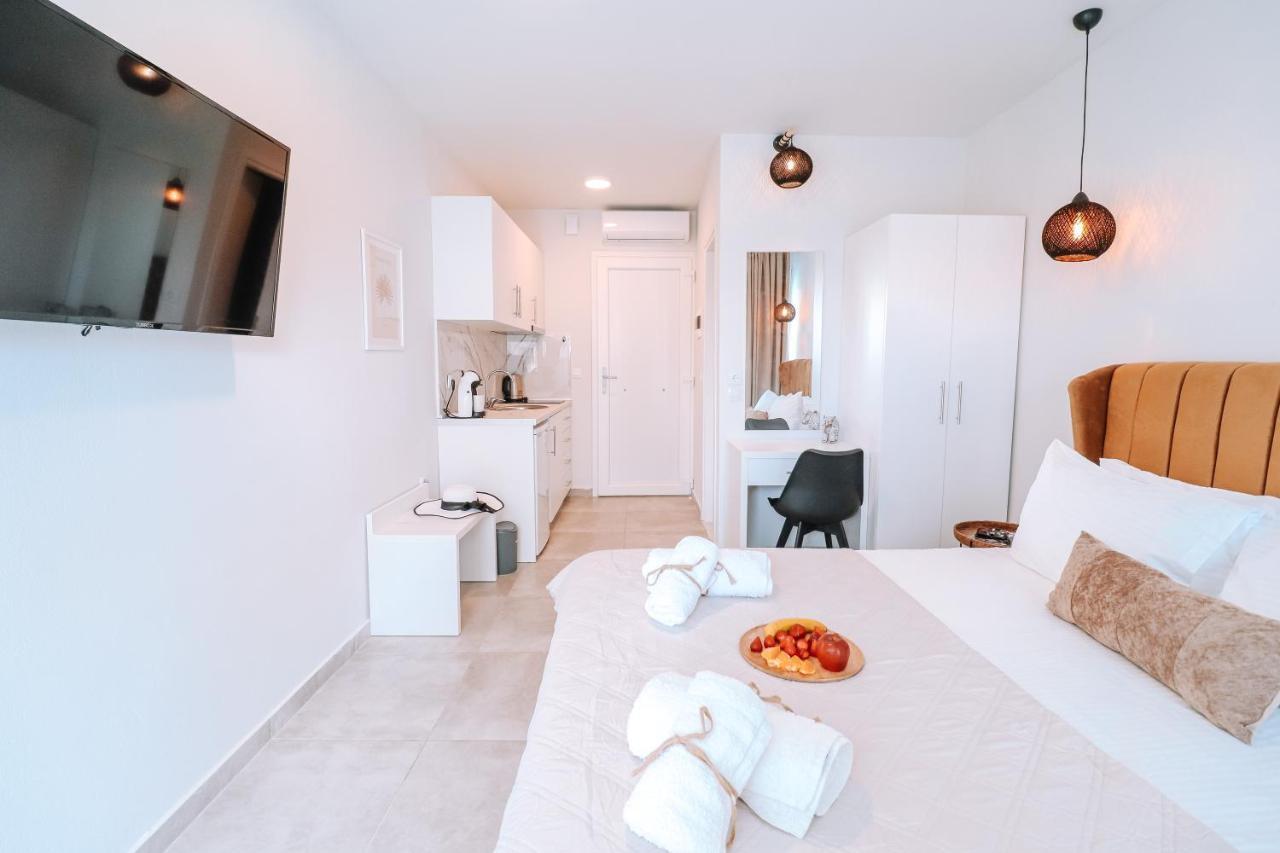 Sithon Diamond Suites 1 นิกิติ ภายนอก รูปภาพ
