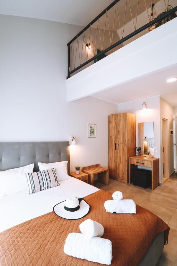 Sithon Diamond Suites 1 นิกิติ ภายนอก รูปภาพ